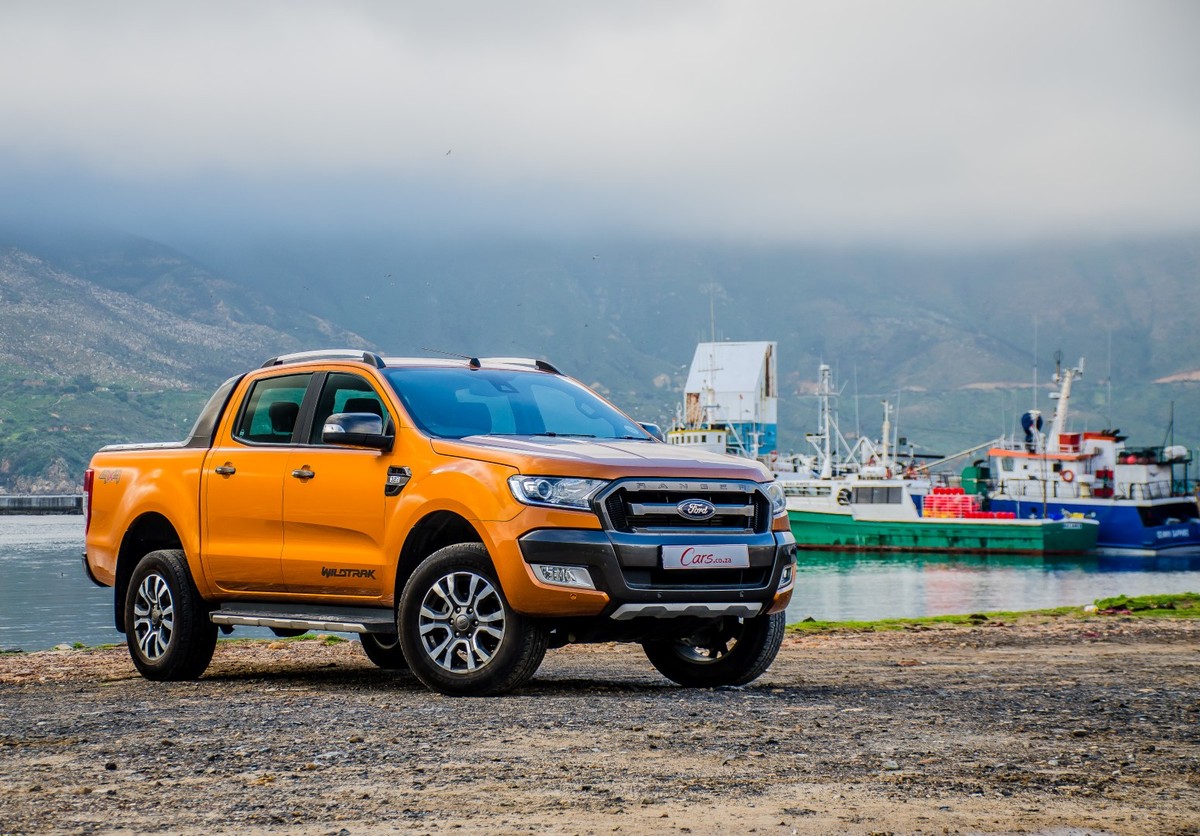 Ford Ranger 3.2 4x4 Wildtrak (2016) Review - Cars.co.za